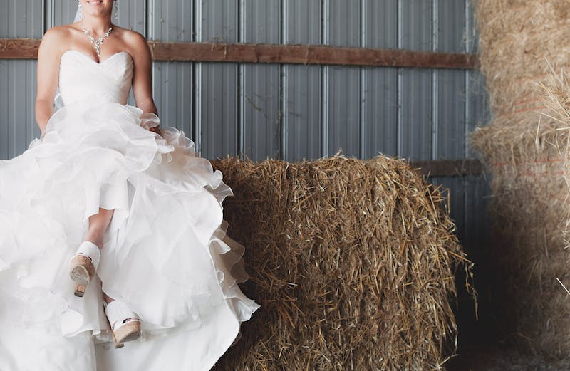 brides helping brides